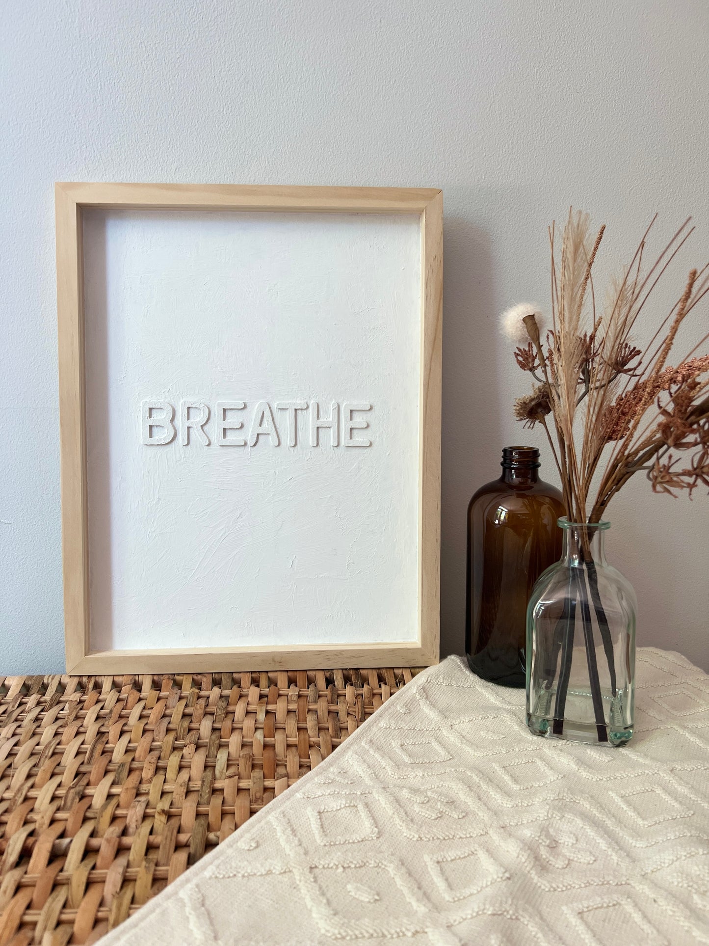 Framed Aesthetic Quotes - Small 'Breathe'